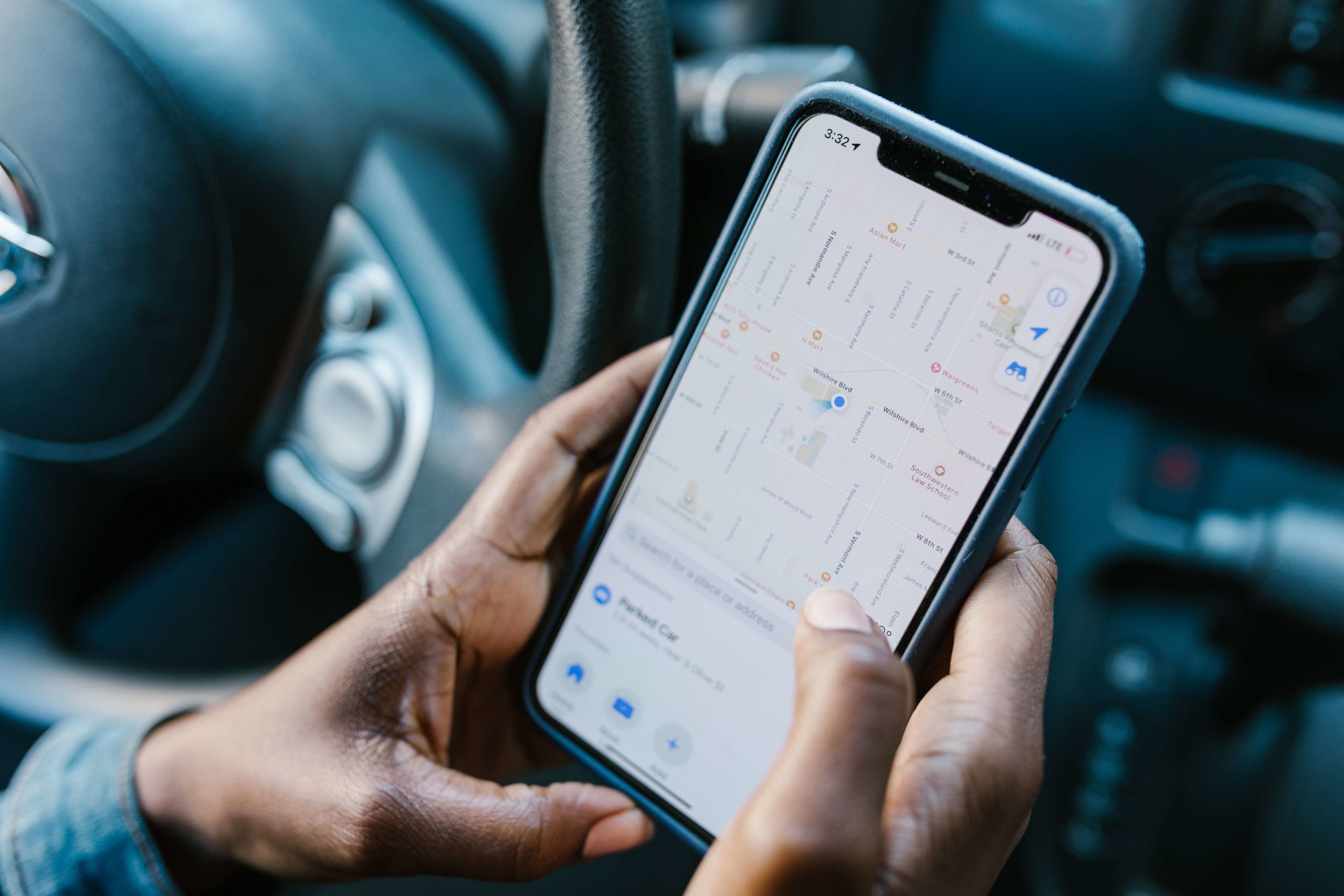 iPhone maps GIS used to find directions for driving